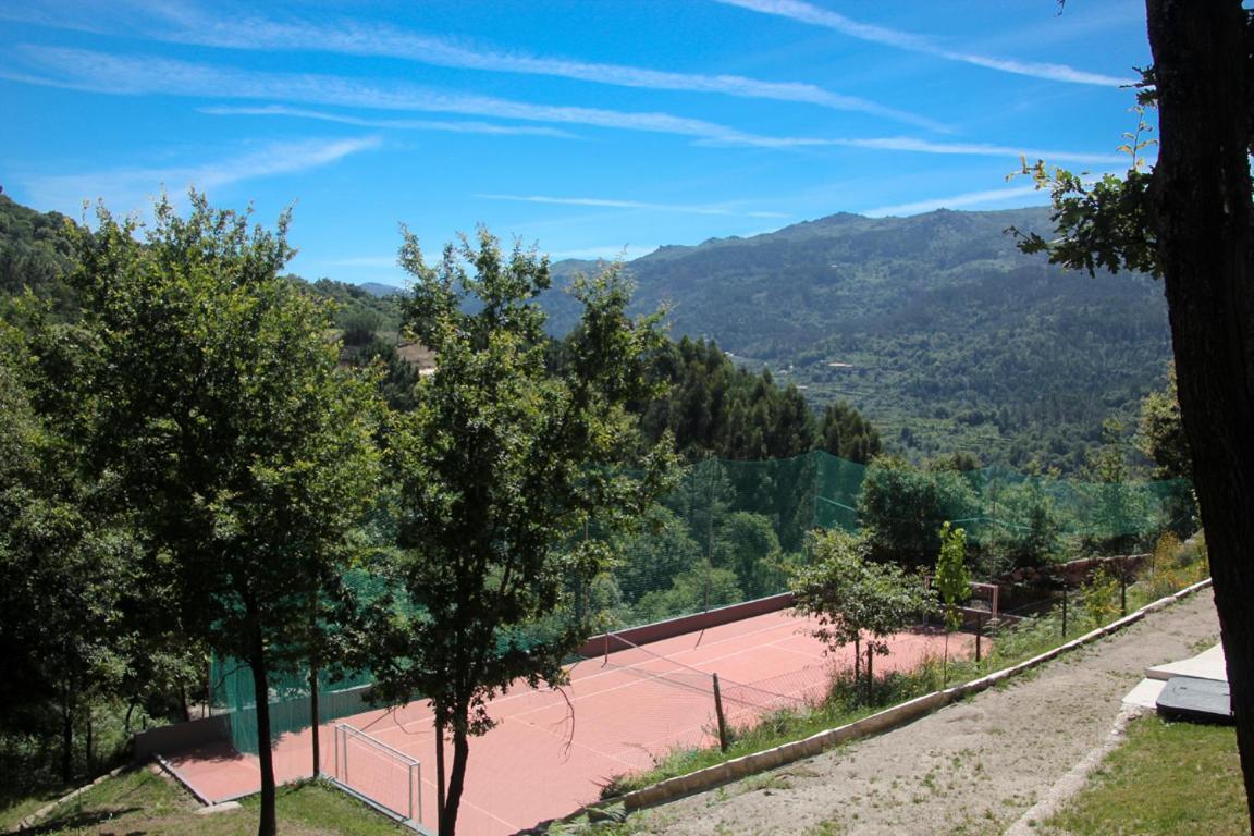 Affittacamere Encostas Da Torre Terras de Bouro Esterno foto